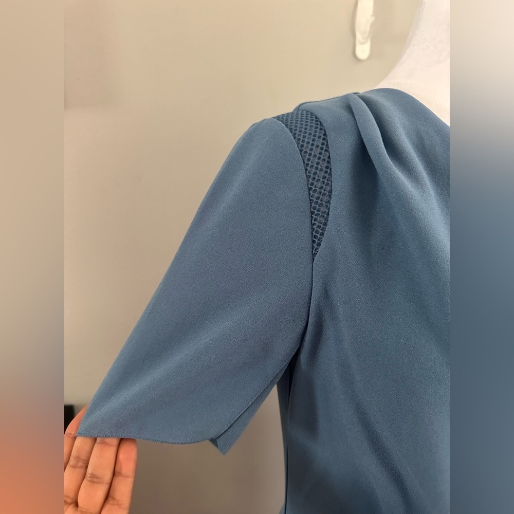 Elie Tahari Amymarie Short-Sleeve Dress Side Pleat S 4 Cornflower Blue - Picture 4 of 10